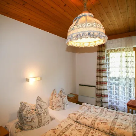 Schusterhaeusl-3 By Interhome *