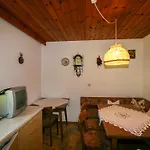 Lägenhet Schusterhaeusl-3 By Interhome